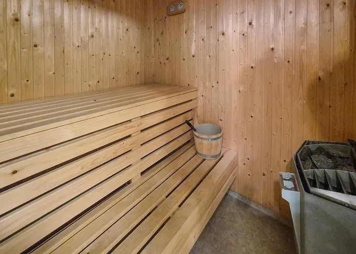 Feriehus Awesome In With Sauna *